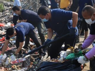 Bupati Tangerang Pimpin Aksi Jumat Bersih di Balaraja, Libatkan Mahasiswa dan Relawan