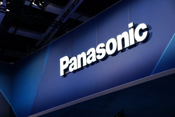 Temukan lima lokasi resmi Panasonic Store di Indonesia, termasuk showroom dan toko online, untuk belanja produk asli dengan garansi resmi.