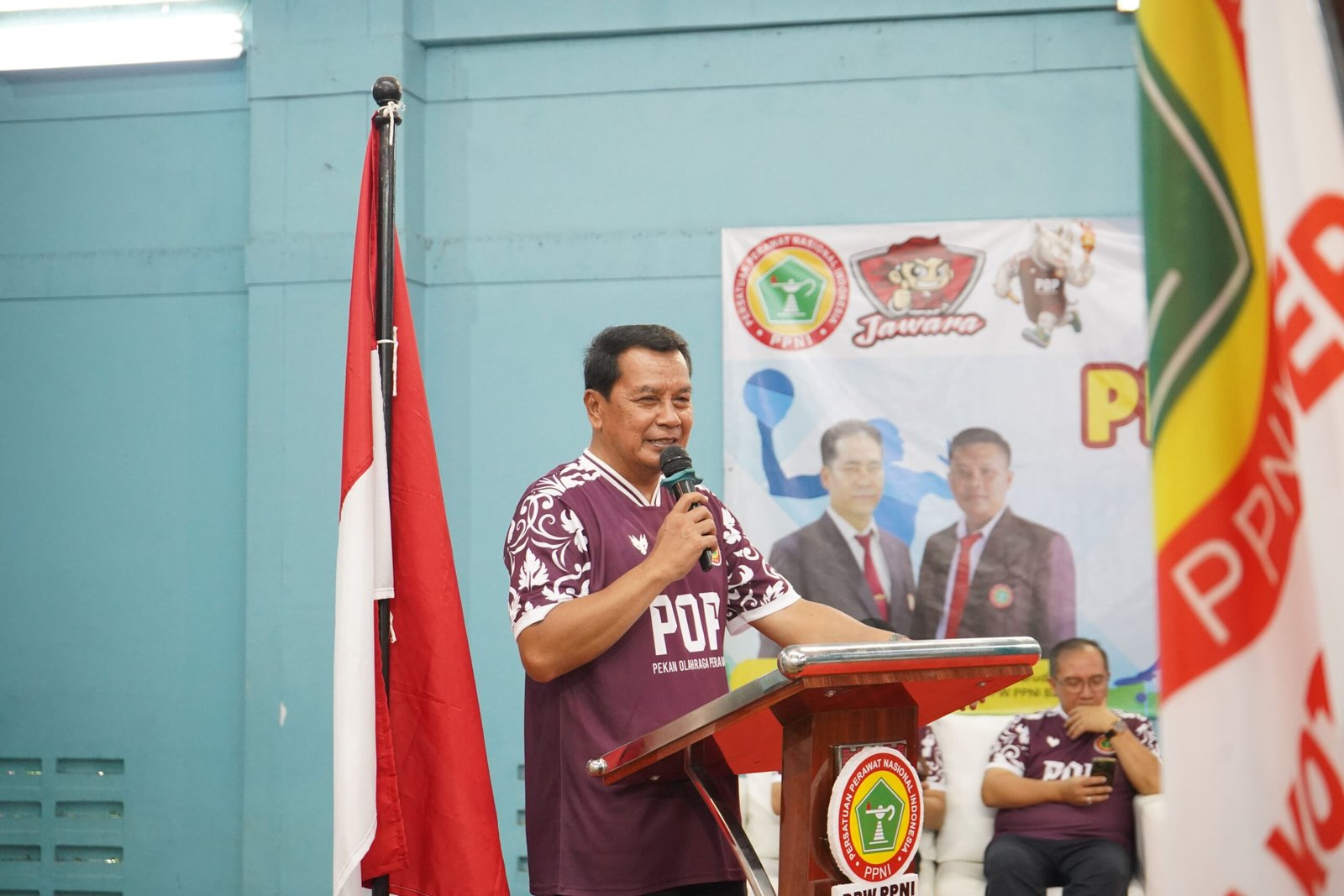 Bupati Tangerang membuka Porseni Perawat Banten 2026 dan menegaskan pentingnya peran perawat dalam pelayanan kesehatan masyarakat.