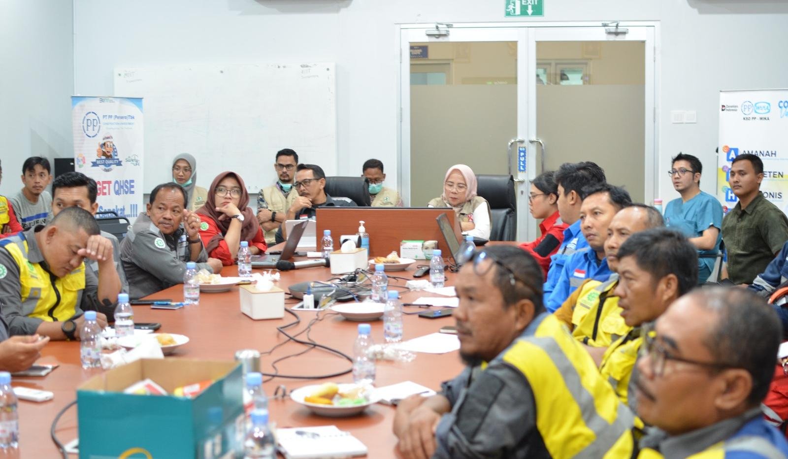 KPA Kabupaten Tangerang gelar sosialisasi dan tes HIV/AIDS di proyek PIK 2 untuk tingkatkan kesadaran serta deteksi dini pekerja.