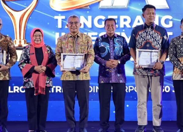 Bupati Tangerang Beri Penghargaan Investor, Realisasi Investasi Tembus Rp17 Triliun di Semester I 2026