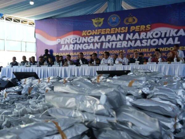 BNN Sita 3,37 Ton Kuncup Bunga Ganja, Berpotensi Diolah Jadi 2,27 Juta Vape THC
