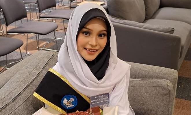 Mahasiswi UMT Febi Aulia Yolandi meraih Terbaik 2 Putri Duta Bahasa Provinsi Banten 2026 berkat dedikasi dan kecintaannya pada bahasa.