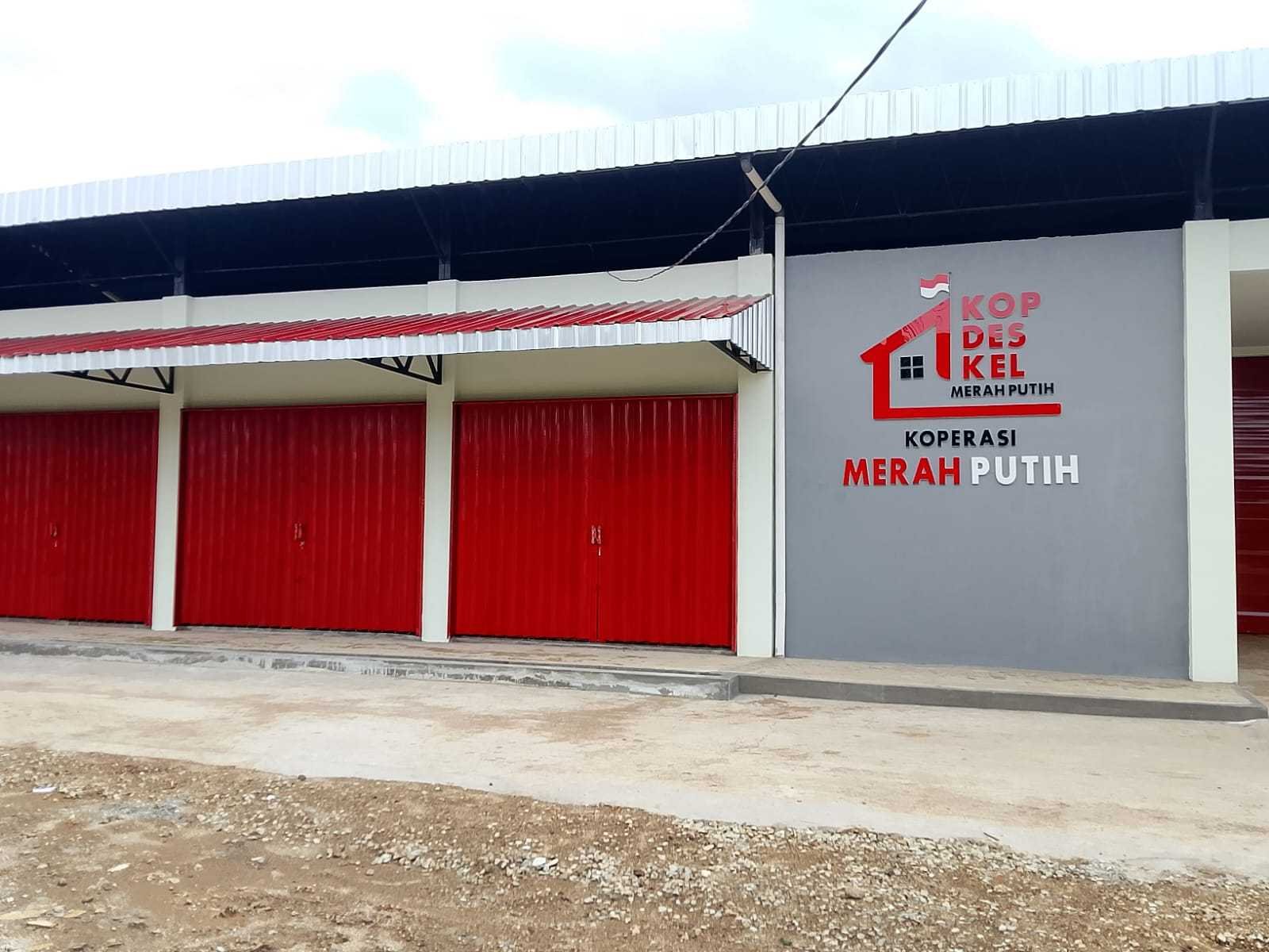 Pemerintah mempercepat pembentukan 40 ribu Koperasi Desa Merah Putih yang ditargetkan mulai beroperasi pada Oktober 2026.