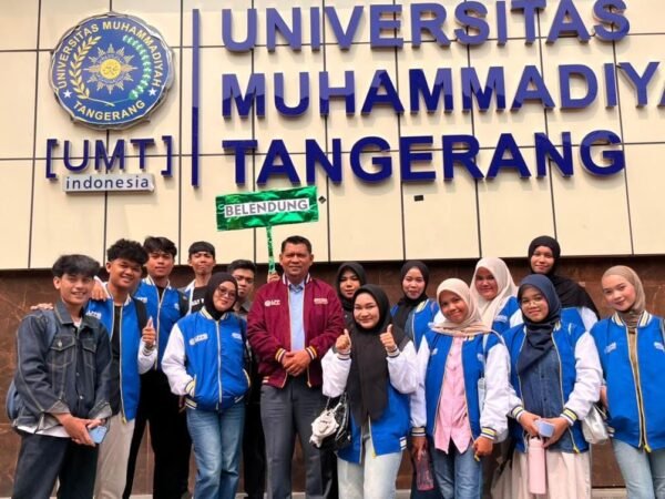 Mahasiswa UMT Gelar KKN di Kelurahan Blendung, Usung Integrasi Teknologi dan Kesadaran Ekologis