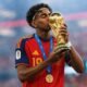 Mengenal Lamine Yamal, Bintang Muda Spanyol yang Pernah Digendong Lionel Messi Saat Bayi