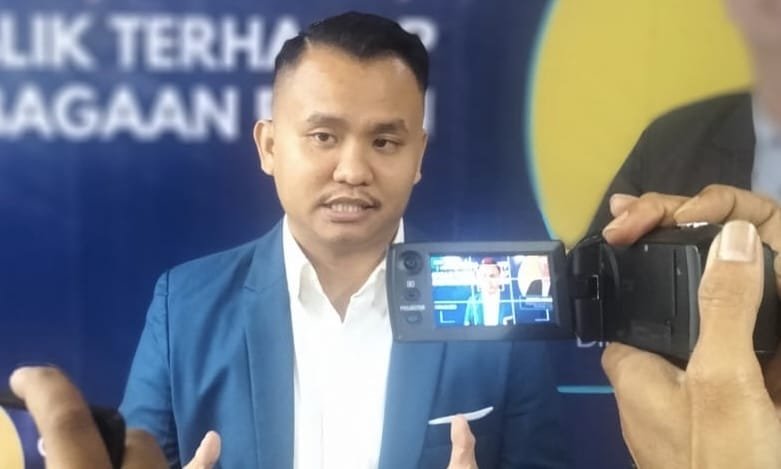 Pengamat menilai sewa mobil dinas Pemkot Tangsel 2026 menjadi langkah efisien untuk menekan beban APBD daerah.
