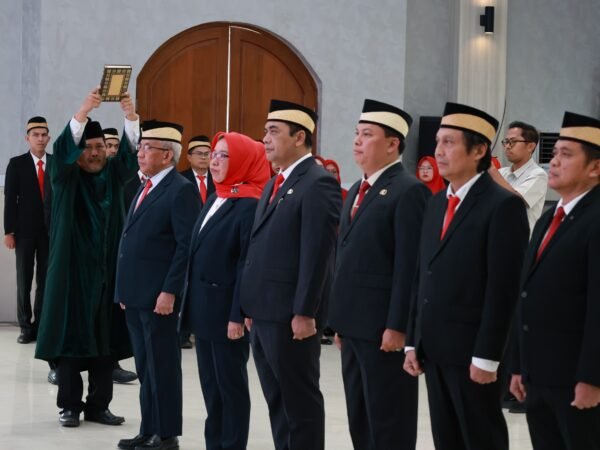 Kadisdik hingga Kepala Bapenda Berganti, Ini Daftar Lengkap Pejabat yang Dilantik Bupati Tangerang