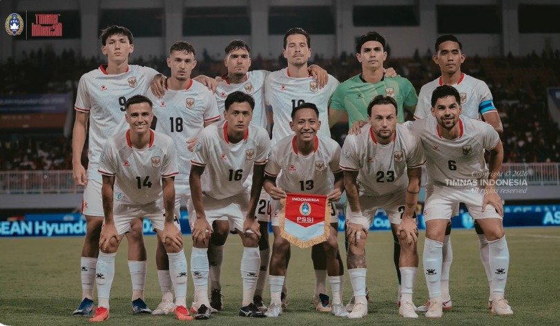 Timnas Indonesia menang 5-1 atas Kamboja di Piala AFF 2026. Meski tampil tajam, John Herdman soroti lemahnya lini pertahanan Garuda.