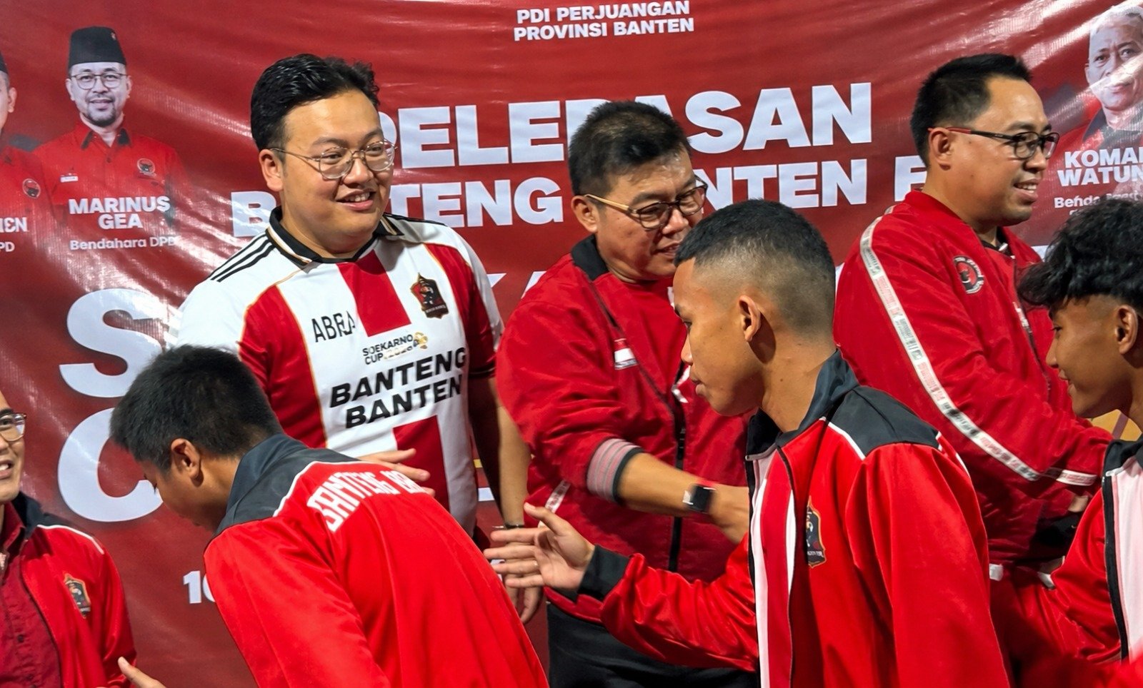 Banteng Banten FC siap tempur di Soekarno Cup 2026. Membawa nama Banten, skuad 25 pemain bertekad tampil maksimal dan meraih prestasi.