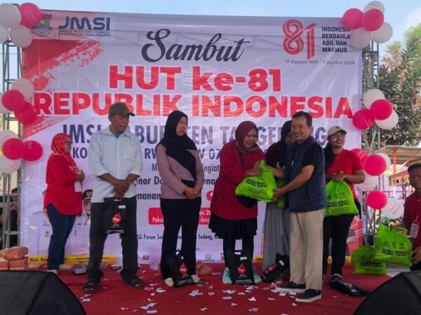 Sambut HUT RI ke-81, JMSI Kabupaten Tangerang dan Warga Sodong Village Gelar Aksi Sosial