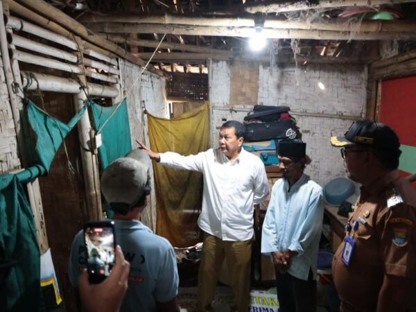 Empat Rumah Warga Sindang Asih Dibangun Ulang, Maesyal Rasyid Tekankan Hunian Sehat