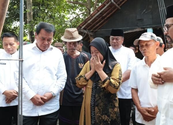 Tak Tunggu Lama, Pemkab Tangerang Bangun Kembali Rumah Warga yang Roboh Akibat Puting Beliung