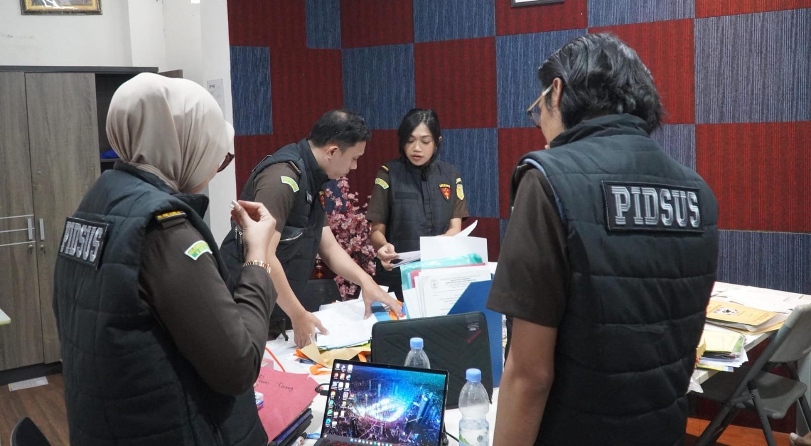 Kejari Kabupaten Tangerang temukan dugaan siswa fiktif, tidak aktif, dan aktif sementara dalam penyidikan korupsi dana BOP PKBM.