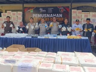 Polsek Serpong Musnahkan 46 Juta Butir Obat Keras Ilegal Senilai Rp230 Miliar