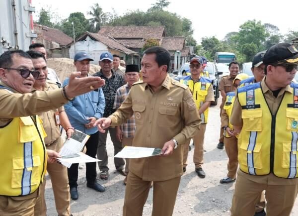 Jalan Cangkudu–Cisoka Direkonstruksi, Bupati Maesyal Targetkan Rampung Desember 2026