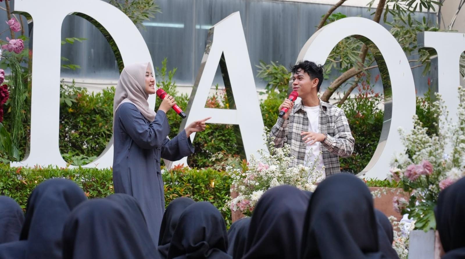 Alwi Fahry membagikan kisah undangan haji dari Kerajaan Arab Saudi, bakti kepada orang tua, dan ikhtiar bersama keluarga.