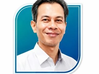 Sarjana Sejati Bukan Sekadar Orang Berilmu