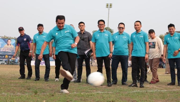 Bupati Tangerang menargetkan talenta U-17 menembus Persita, Liga 1 hingga Timnas lewat pembinaan sepak bola berjenjang.