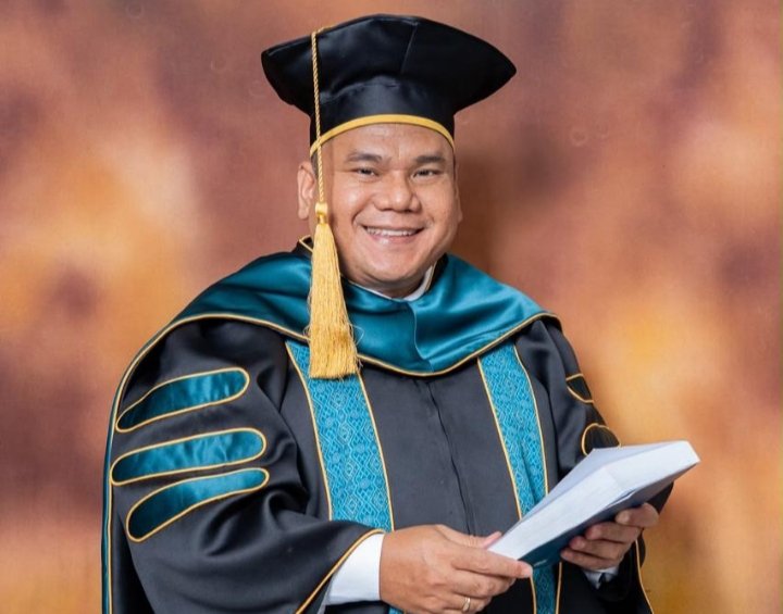 Prof. Hasani Ahmad Said dikukuhkan sebagai Guru Besar Tafsir Maqasidi UIN Jakarta dan menyoroti tantangan AI bagi kemanusiaan.