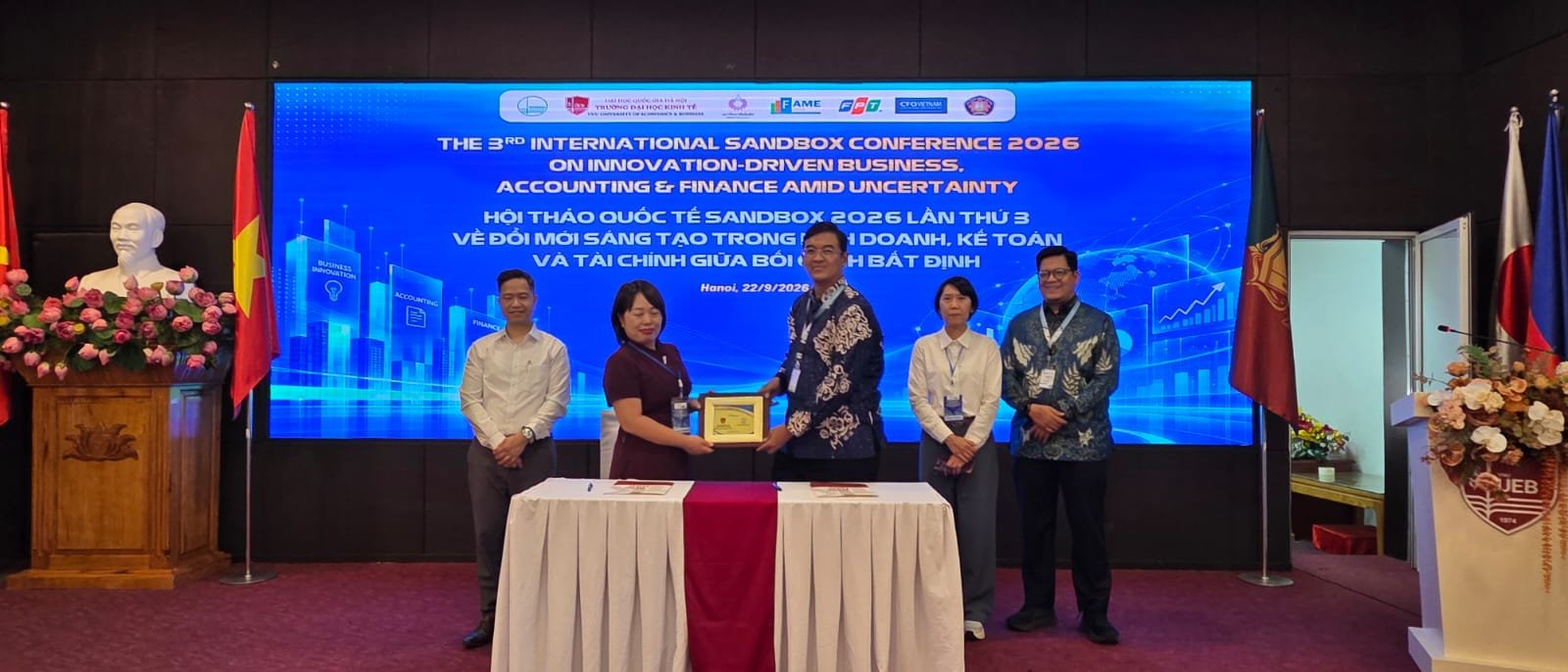 UNIVED memperkuat jejaring akademik internasional dengan VNU–UEB Vietnam melalui kerja sama penelitian, publikasi, dan pertukaran akademik.