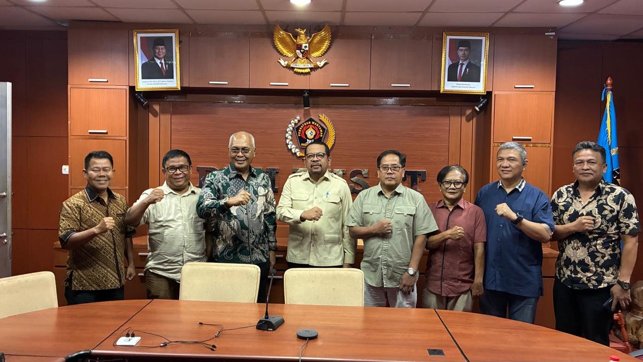 Podcast PWI, M. Qodari bahas masa depan pers, keberlangsungan media arus utama, dan tata kelola media sosial di era digital Indonesia.