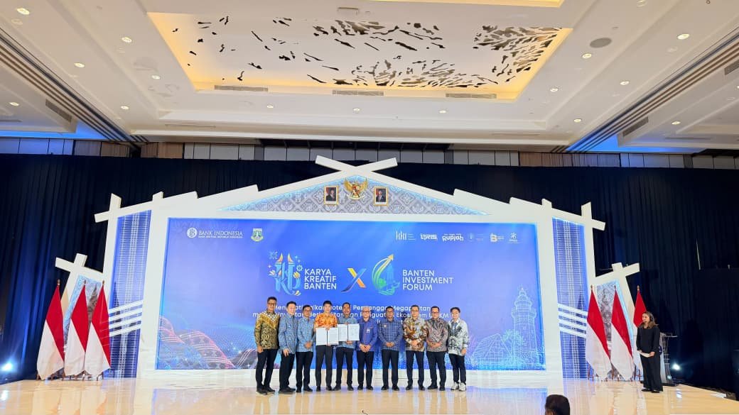 APINDO Banten menjalin kerja sama dengan SMK Mitra Industri MM2100 untuk menekan pengangguran, didukung hibah lahan dua hektare.