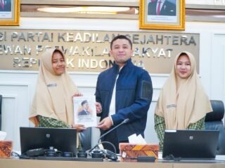 Habib Idrus Ajak Siswa SMA IT Darul Quran Pahami Fungsi DPR dan Jaga Hafalan Al-Qur’an