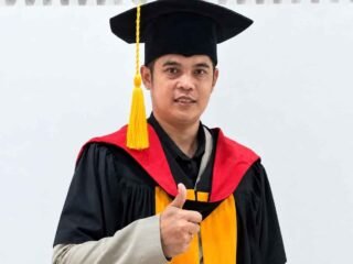 Anak Desa, Guru Mesin, dan Hilangnya Ruang Berguru