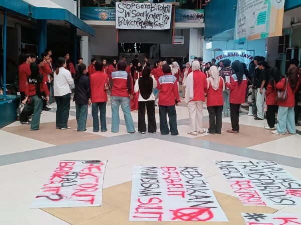Mahasiswa UMT Geruduk Rektorat, Desak Kepastian Dana Organisasi dan Bongkar Carut-marut Regulasi