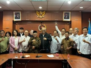 Bertemu PWI, Mendikdasmen Dorong Jurnalistik Masuk Ekstrakurikuler Sekolah