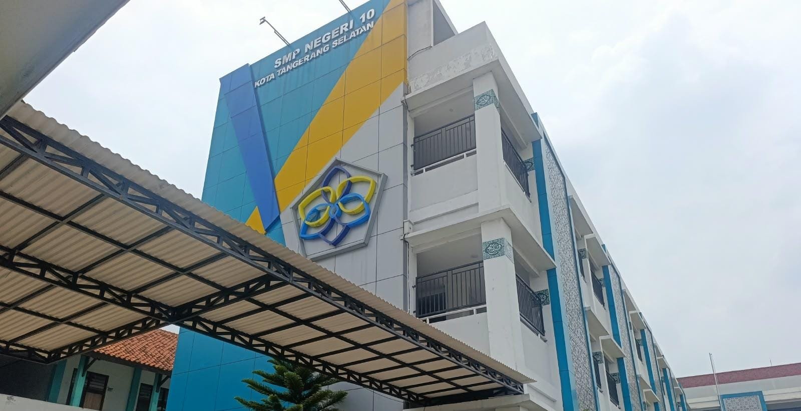 Pemkot Tangsel menyoroti kasus perundungan di SMPN 10 dan mendorong penguatan pengawasan serta pencegahan kekerasan di sekolah.