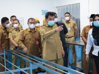 Cek Dapur hingga Distribusi, Bupati Maesyal Pastikan MBG SPPG Parahu 2 Berjalan Optimal