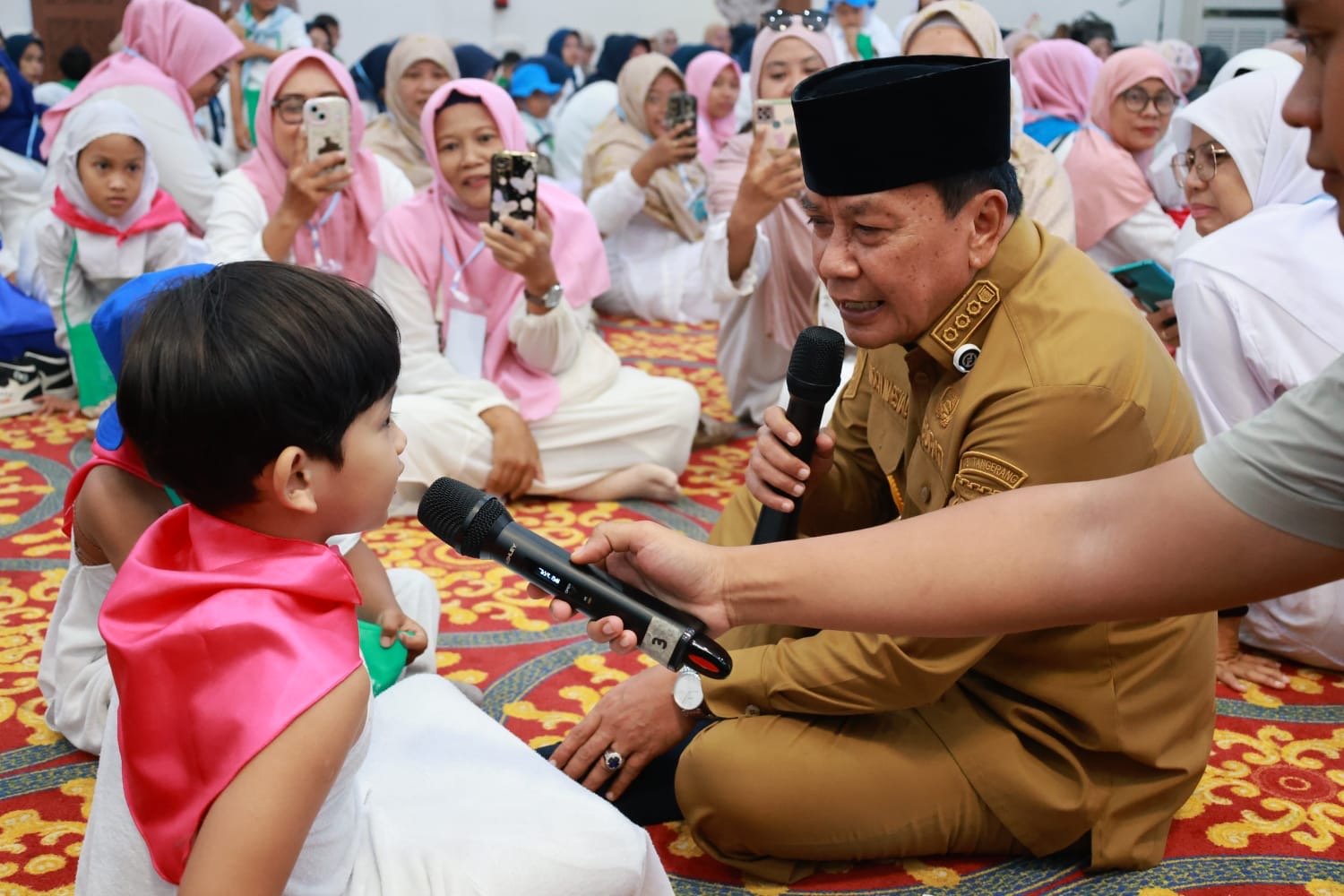Bupati Maesyal Rasyid mendorong pendidikan akhlak anak PAUD melalui manasik haji untuk membentuk generasi cerdas dan berkarakter.