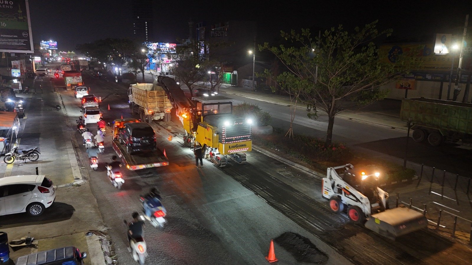 Rekonstruksi Jalan Rawa Buntu Tangsel menemukan dua titik kerusakan beton yang menjadi prioritas perbaikan untuk memulihkan kondisi jalan.