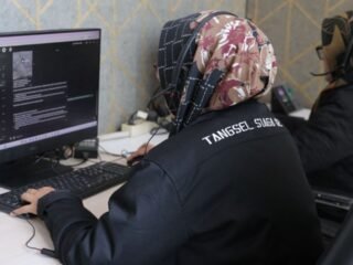 Pemkot Tangsel Punya Tangsel Siaga 112, Warga Bisa Lapor Kebakaran hingga Pohon Tumbang 24 Jam Nonstop